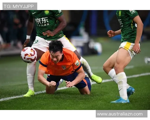 卡扎伊什维利精彩进球助力青岛海牛取得重要胜利