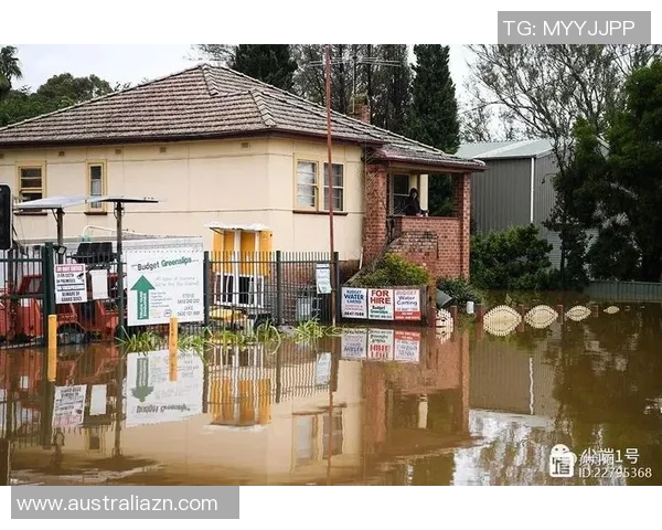 亚特兰大市突发洪灾，数十栋房屋被淹没，民众受到严重影响