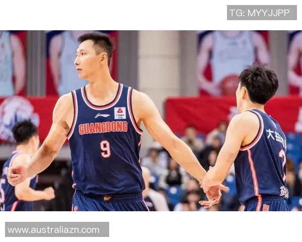 易建联表现抢眼，广东宏远不敌新疆天山雪豹，客场遭遇两连败