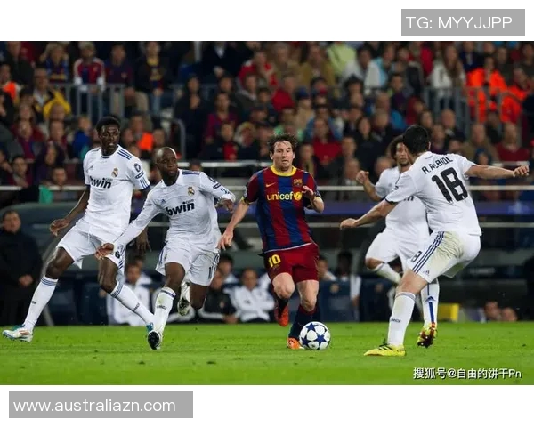 梅西连续六场比赛进球，助巴塞罗那逼平皇马：王者的风采